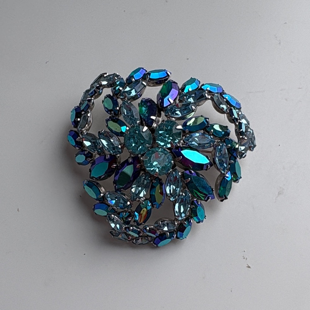 Vintage Sherman Blue Aurora Borealis Crystal Pinwheel Brooch